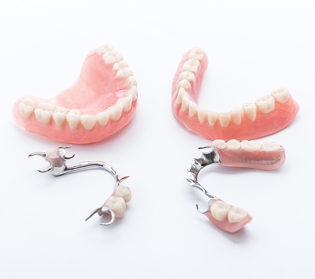 Hawthorne Dentures and Partial Dentures